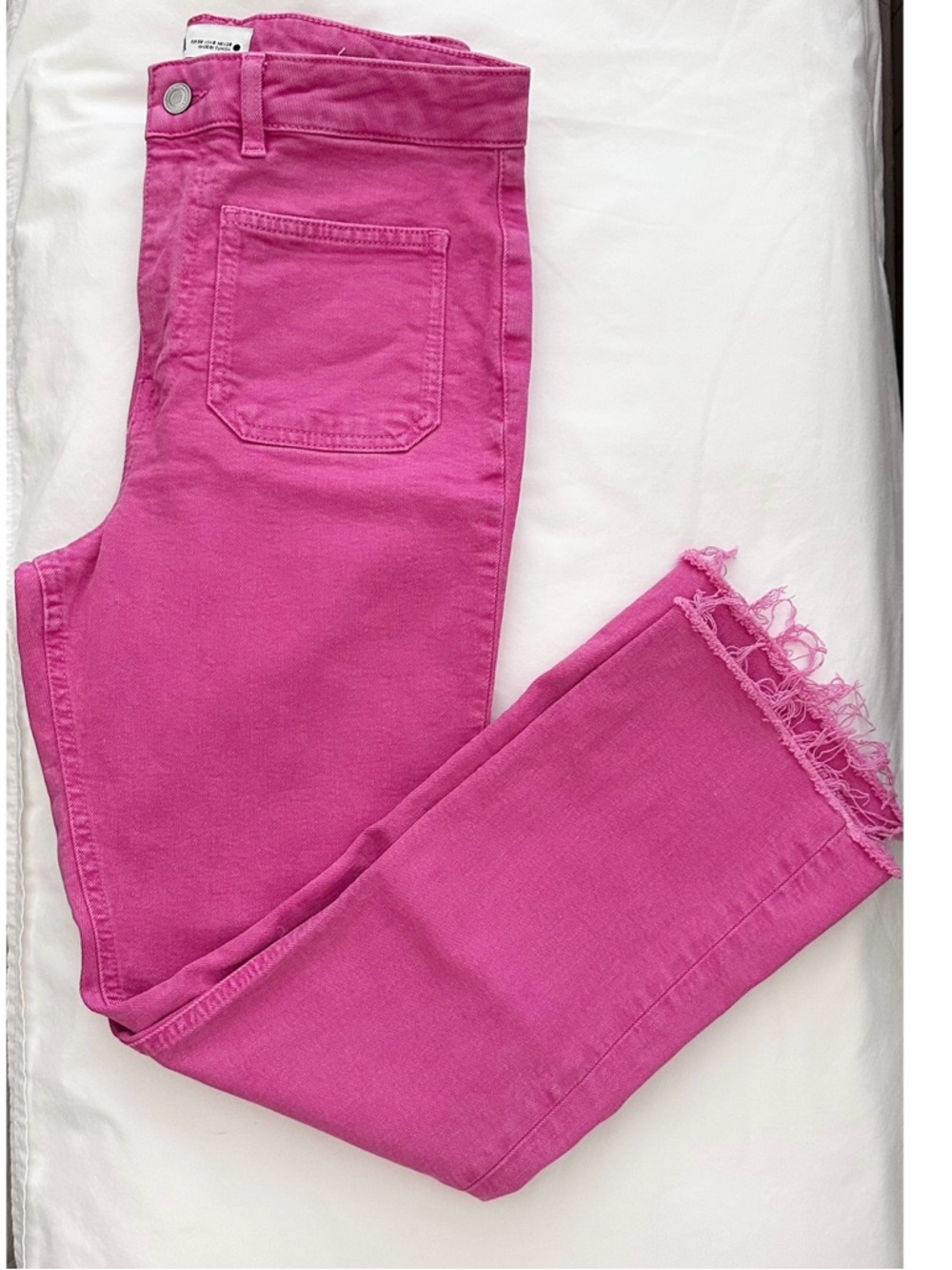 ZARA Barbie Pink High Rise Straight Leg Frayed Hem Stretch Jeans Size 6 NEW